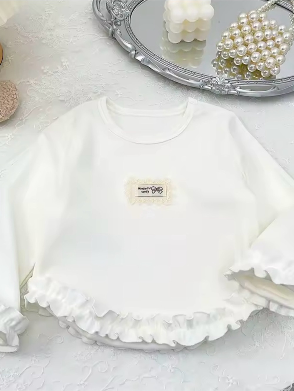White Ruffled Hem Sweatshirt with Patch Detail size 150